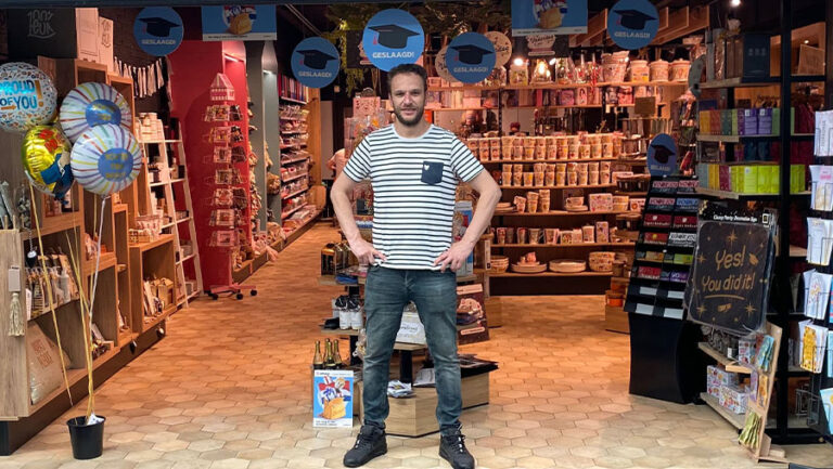 FvhJ-Davy-Giftclub_0000_IMG-20250613-WA0002