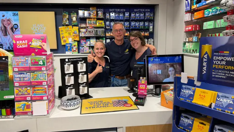 Primera_0001_Jaap en zijn winkelteam